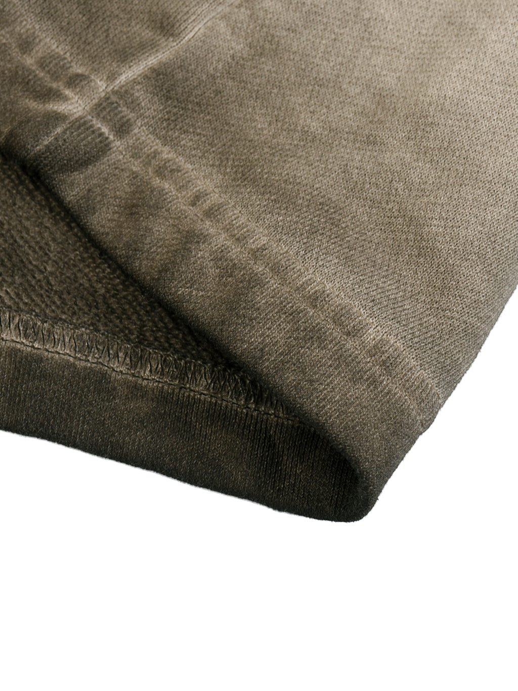 Reverse Dyed Sweatshorts 01