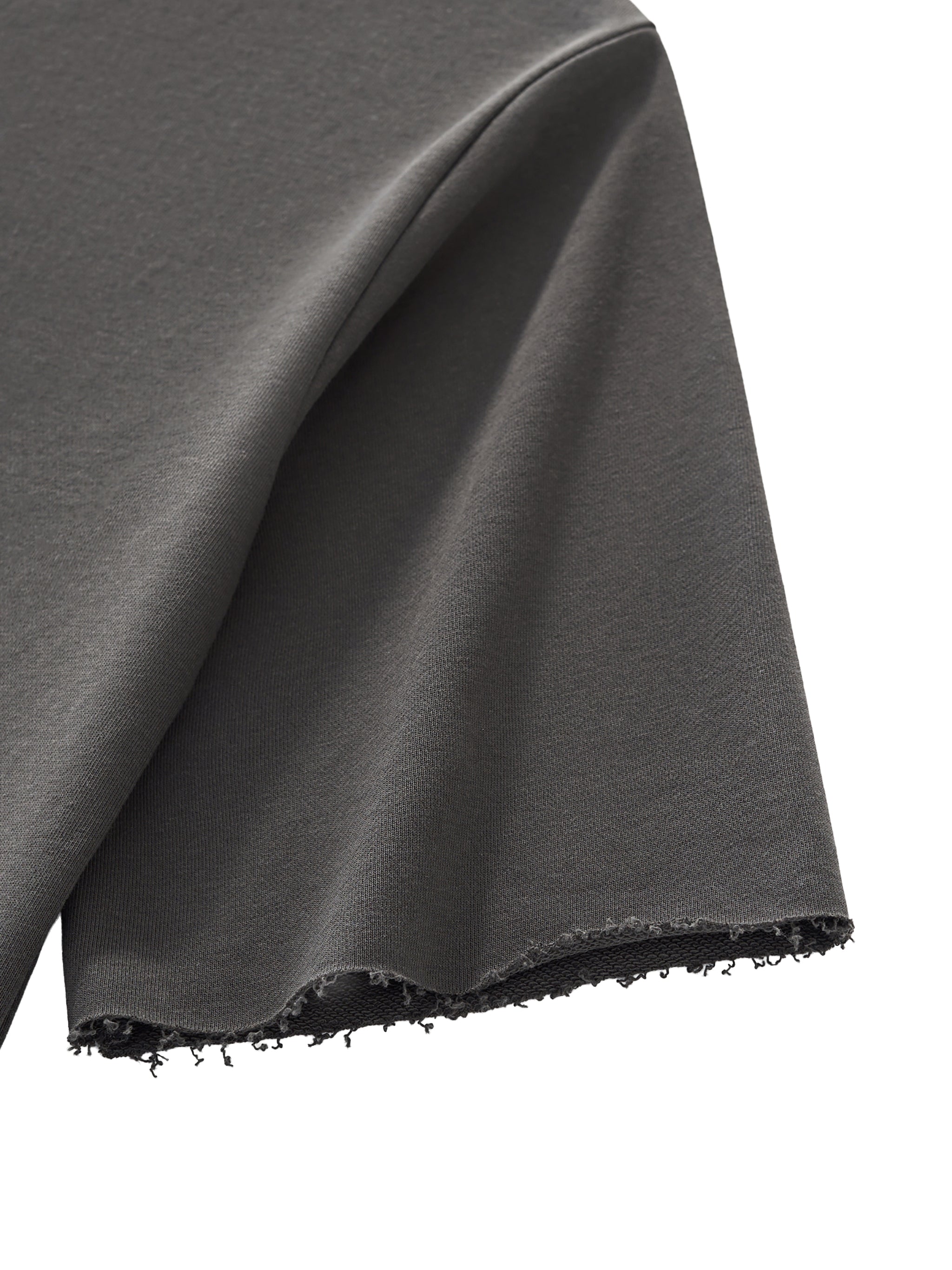 Boxy Raw-Edge T-Shirt 01